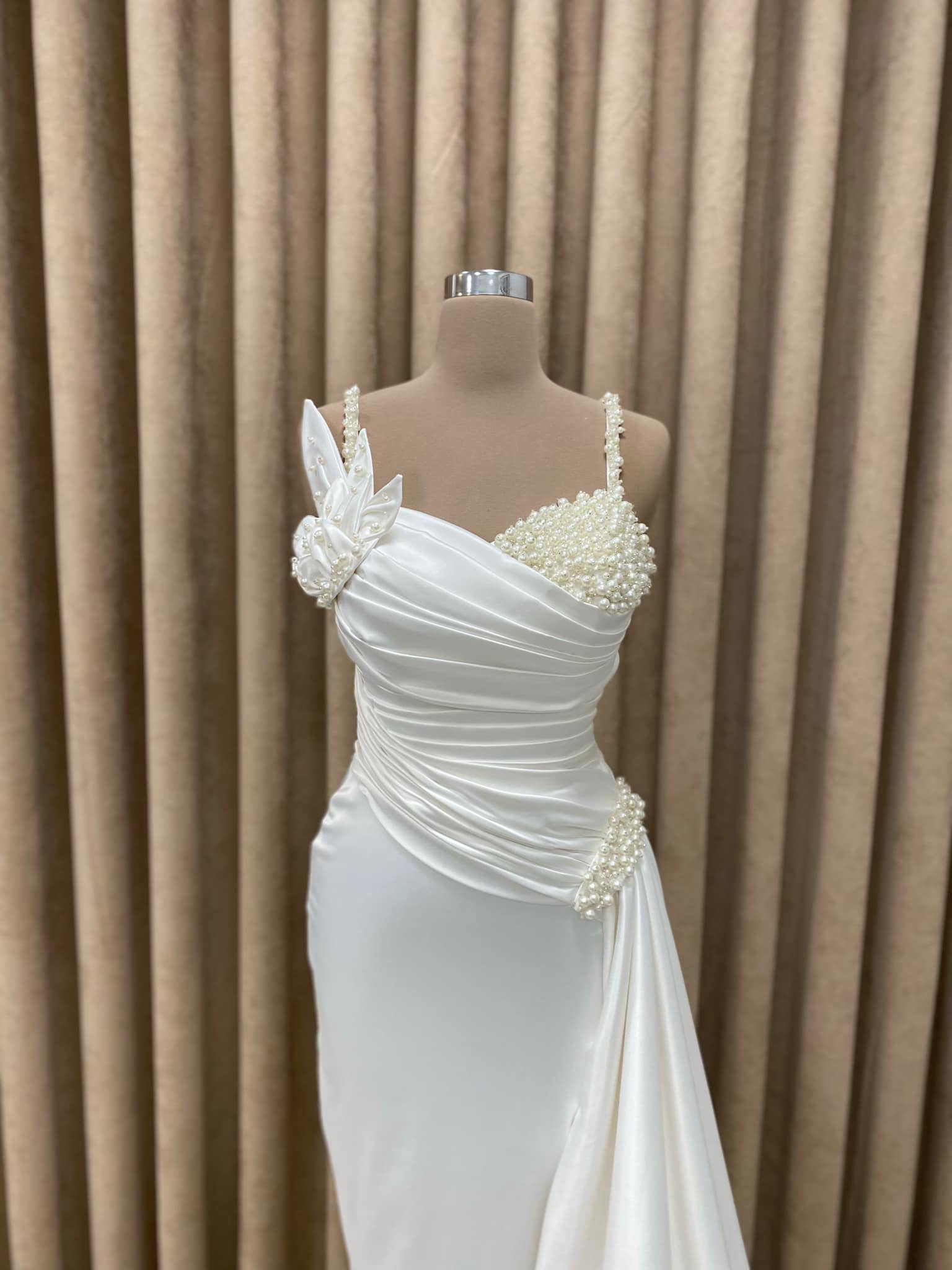 VELLAS DRESS